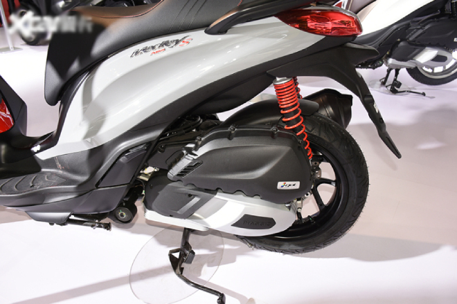 Xe ga Piaggio 400cc này mới là đối thủ tầm cỡ của vua tay ga Honda SH350i - 8