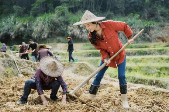 Triệu Lệ Dĩnh thế nào khi hóa thành gái thôn quê mộc mạc, không trang điểm? - 6