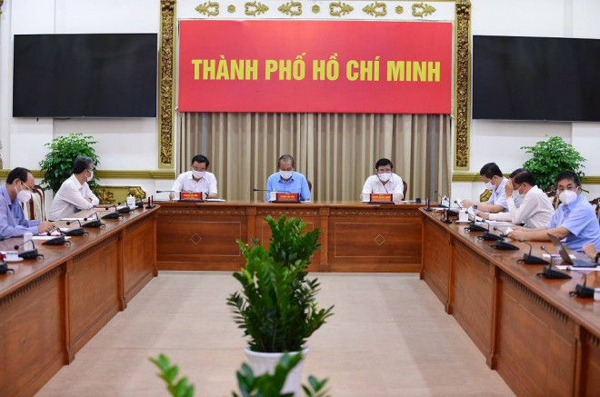 Toàn cảnh cuộc họp sáng nay. Ảnh: MINH TÂM