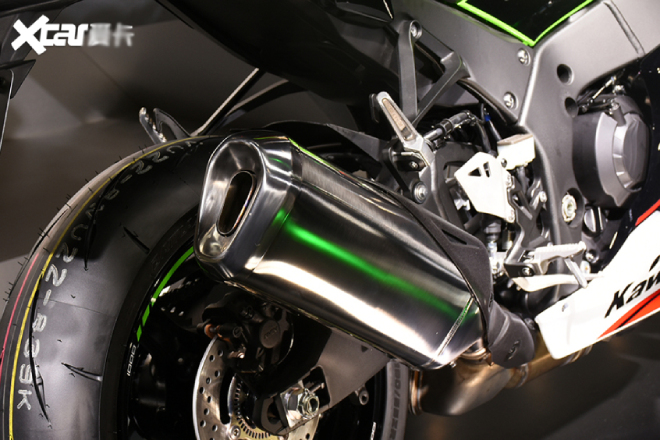 Siêu mô tô 2021 Kawasaki Ninja ZX-10R/RR đổ bộ thị trường đông dân nhất thế giới - 7