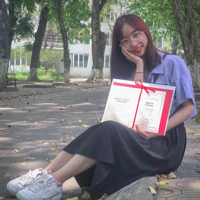 Thu Anh tốt nghiệp loại xuất sắc trường Đại học Bách khoa Hà Nội
