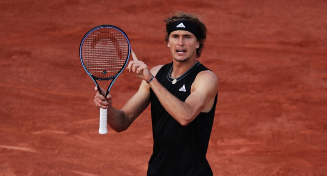 Zverev suýt thua sốc đồng hương ngay từ vòng 1