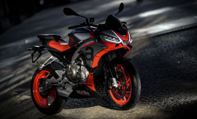 2021 Aprilia Tuono 660 về Đông Nam Á, giá suýt nửa tỷ đồng - 2