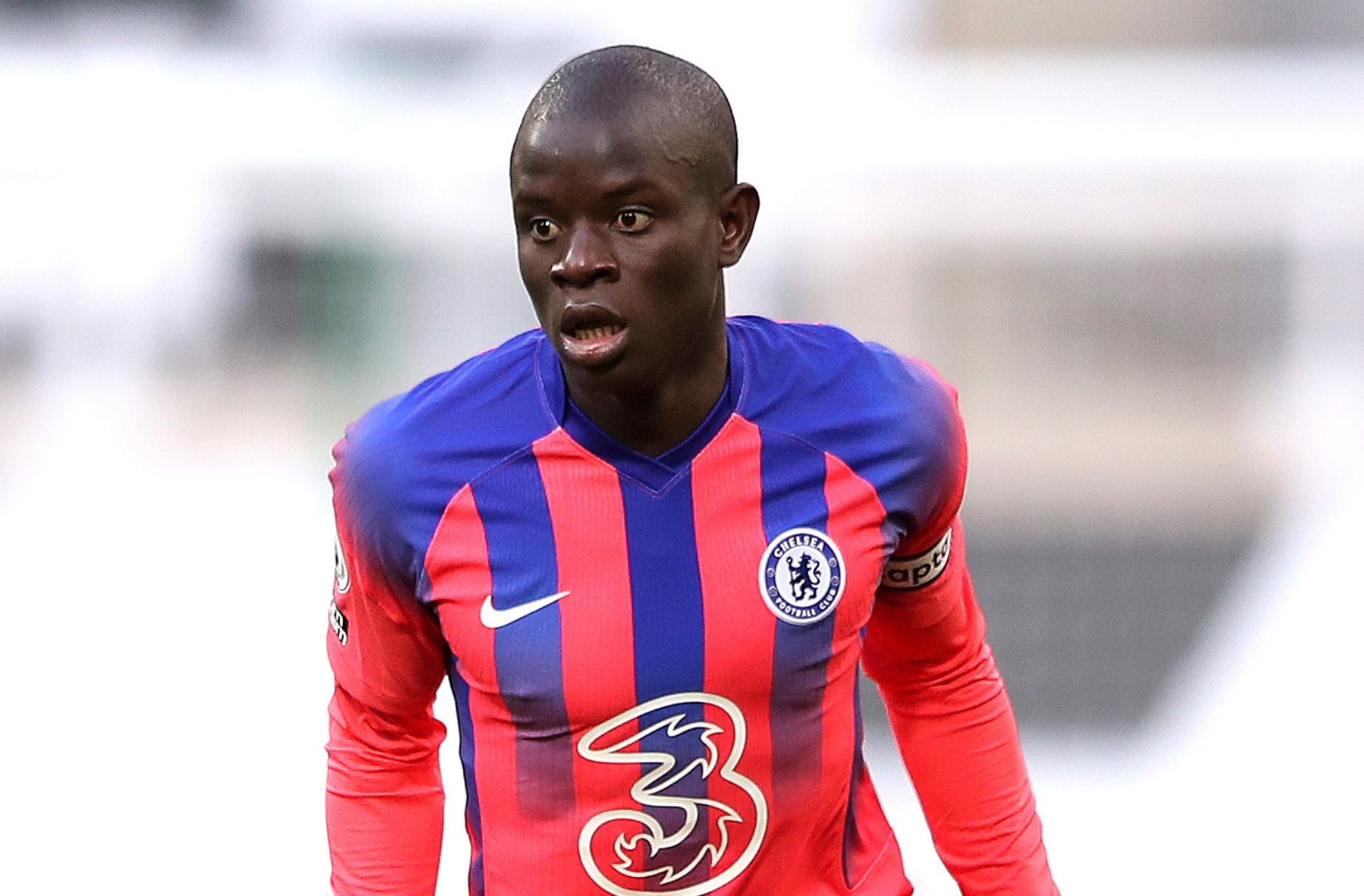 Kante: “Quỷ lùn” ông chủ tuyến giữa Chelsea, xứng đáng Quả bóng vàng? - 24