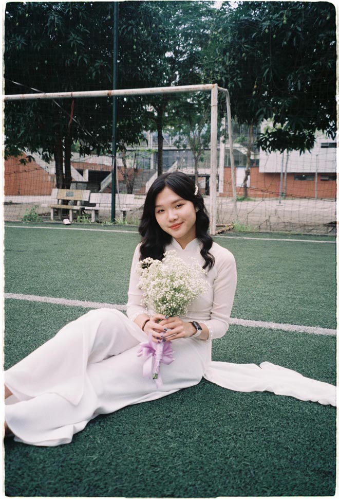 Hà Vy phải gác lại mọi dự định vì không được dự lễ bế giảng cuối cùng