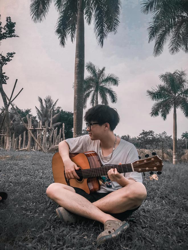 Lời tỏ tình còn bỏ ngỏ (ảnh: Lê Dũng)