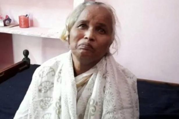 Bà Muktyala Girijamma trở về nhà khiến cả gia đình bị sốc nặng. Ảnh: New Indian Express