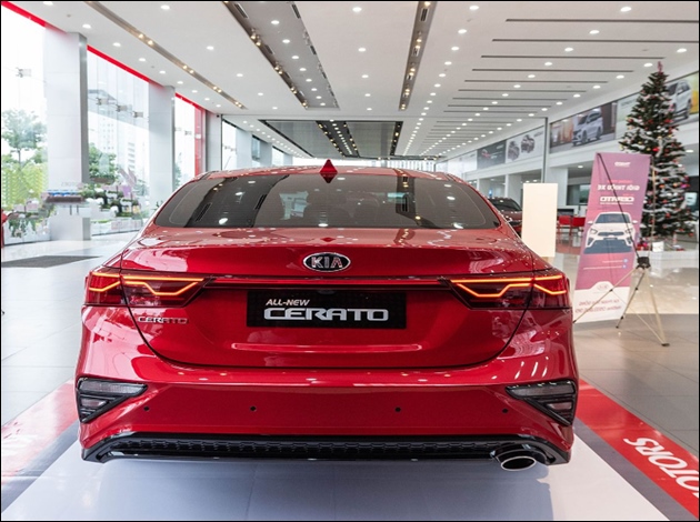 KIA Cerato: Giá bán và so sánh thông số với các đối thủ - 6