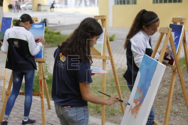 &nbsp;Những thần đồng học tại CEPAC được đào tạo trong môi trường bình đẳng, kích thức sự sáng tạo và phát triển tối đa. Ảnh: EFE