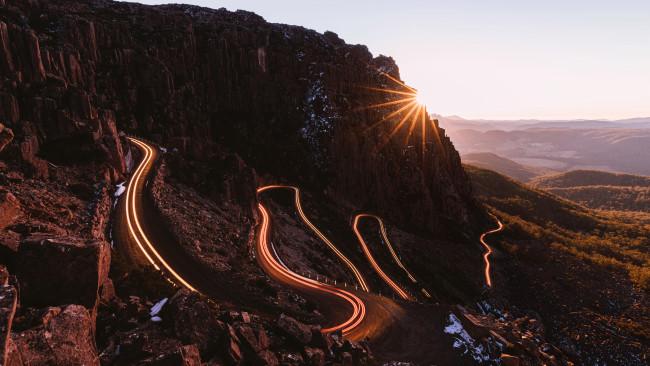 Ben Lomond - Tasmania: Hãy leo lên con đường núi cao ngoằn nghoèo này&nbsp;để thấy mình đang ở thiên đường&nbsp;trên núi Ben Lomond. Vào mùa đông, nơi đây biến thành một xứ sở thần tiên phủ đầy tuyết trắng.
