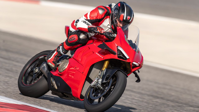 2021 Ducati Panigale V4 cập nhật nhiều trang bị khủng, giá hơn 731 triệu đồng - 4