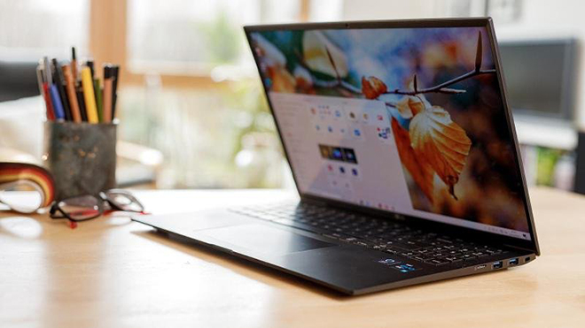 LG Gram 2021 Review: Extremely 'tough', super durable large laptop - 2