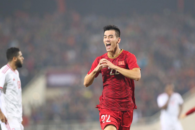 Tiến Linh ghi bàn duy nhất giúp VN đánh bại UAE 1-0 ở lượt đi