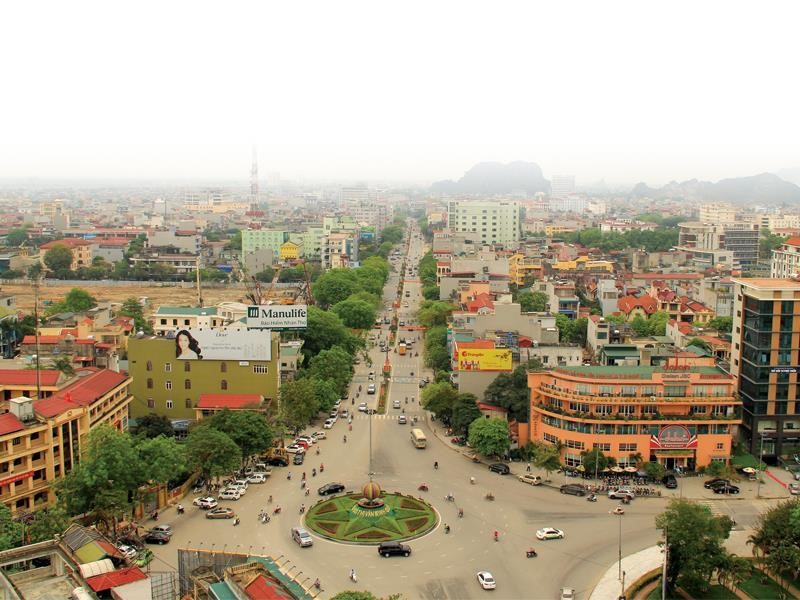 Tốc độ phát triển ở các địa phương tại Thanh Hoá đang khiến cho bất động sản ở khu vực này thu hút đông đảo các nhà đầu tư.