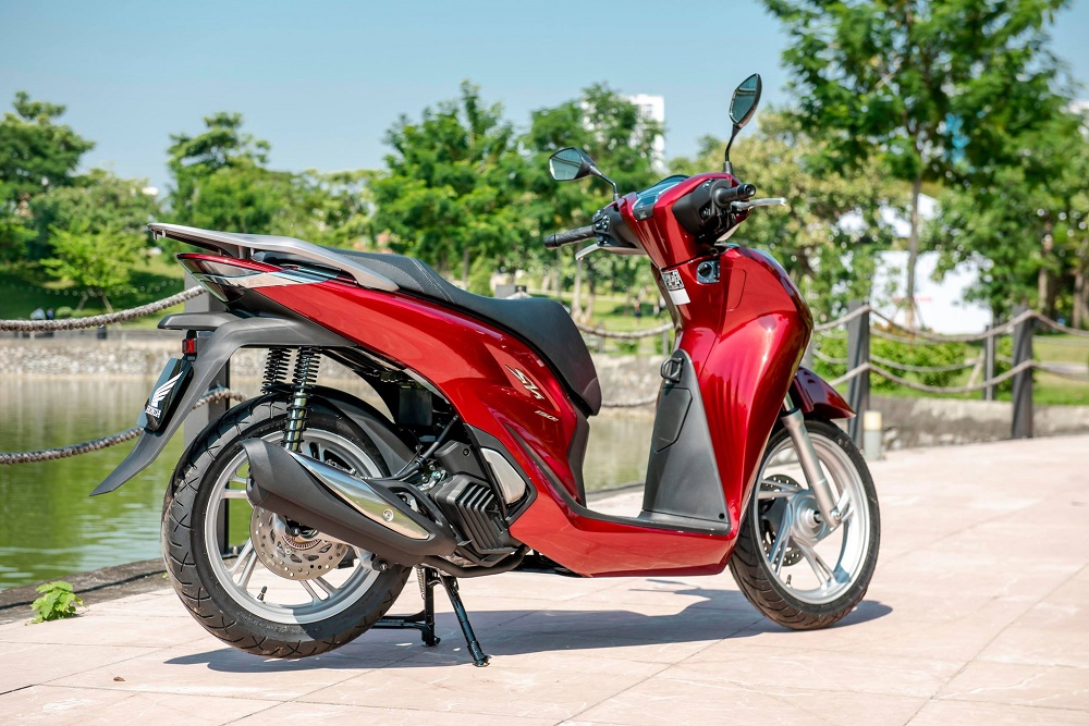 Honda SH đời 2019 vs 2020: Khoảng cách &#34;năm trước năm sau&#34; khác biệt lớn tới mức nào? - 6