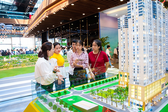 Chương trình đào tạo chuyên ngành Kinh doanh Bất động sản tại Nova College do Novaland phối hợp thiết kế.
