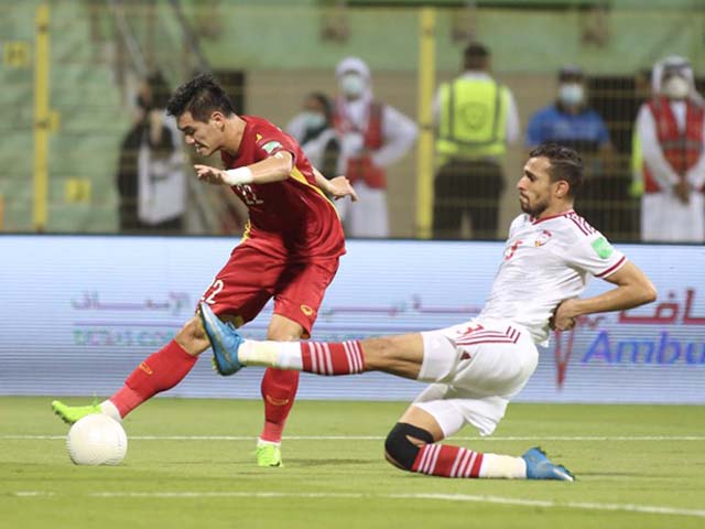 ĐT Việt Nam hoàn toàn có thể chơi sòng phẳng với UAE