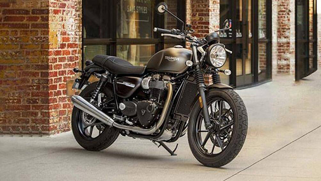 10. Triumph Street Twin (giá: 9.300 USD)
