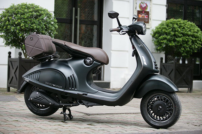 vespa armani