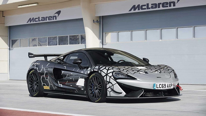 Đau lòng nhìn McLaren 620R mới tinh bị nghiền nát vì nhập lậu - 10