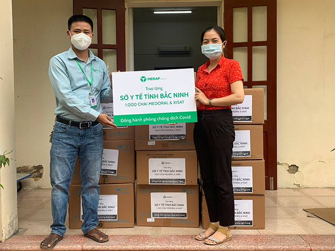 Tập đoàn Merap trao tặng 13.000 dược phẩm cho bệnh viện tuyến đầu chống ...
