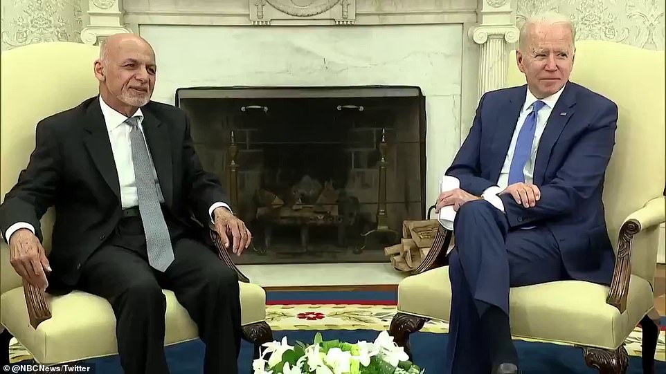 Ông BIden đưa ra bình luận tại Phòng Bầu Dục, trong cuộc gặp Tổng thống Afghanistan&nbsp;Ashraf Ghani.
