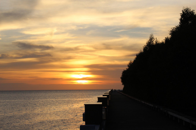 Mũi Cà Mau, nơi có thể ngắm mặt trời mọc ở biển Đông và lặn ở bờ biển Tây