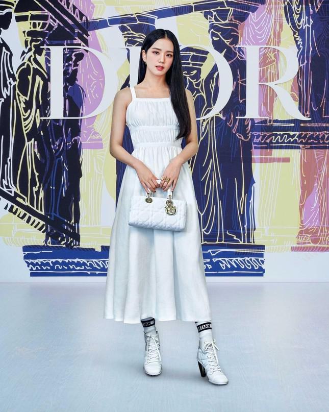 Lee Sung Kyung mặc váy Dior giống Jisoo và nhiều mỹ nhân Hàn - Thời trang  sao