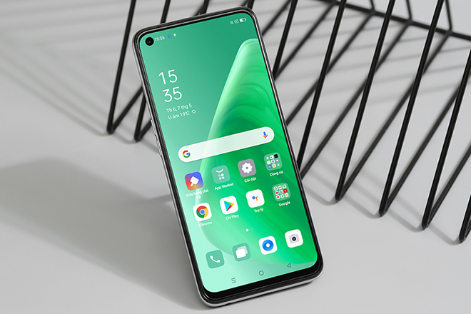 Oppo A74 5G.