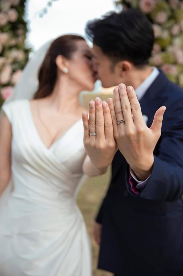 Từng ký hợp đồng hôn nhân triệu USD, Hoa hậu Thu Hoài bất ngờ kết hôn với bạn trai kém 10 tuổi - 1