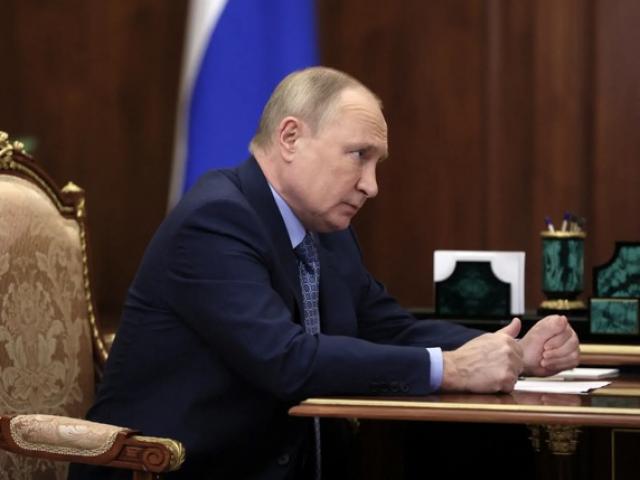 Tỷ lệ ủng hộ ông Putin ở Nga tăng cao