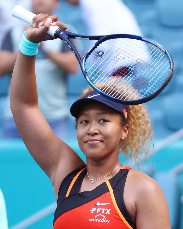 Cựu số 1 thế giới người Nhật Bản Naomi Osaka giành vé vào vòng đấu dành cho 4 tay vợt nữ xuất sắc nhất Miami Open năm nay