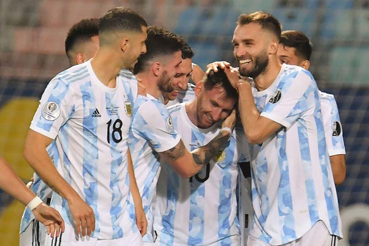 Argentina đã đoạt vé dự World Cup 2022 từ lâu và đang trong chuỗi 31 trận bất bại