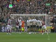 Bóng đá - Video bóng đá West Ham - Everton: Rượt đuổi hấp dẫn, thẻ đỏ tai hại (Vòng 31 Ngoại hạng Anh)