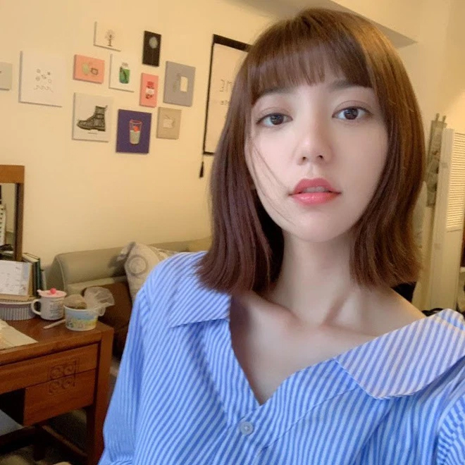 Sở hữu gương mặt xinh đẹp, thần thái cuốn hút giúp Quách Tuyết Phù nhanh chóng trở thành ngôi sao hạng A ở Đài Loan.