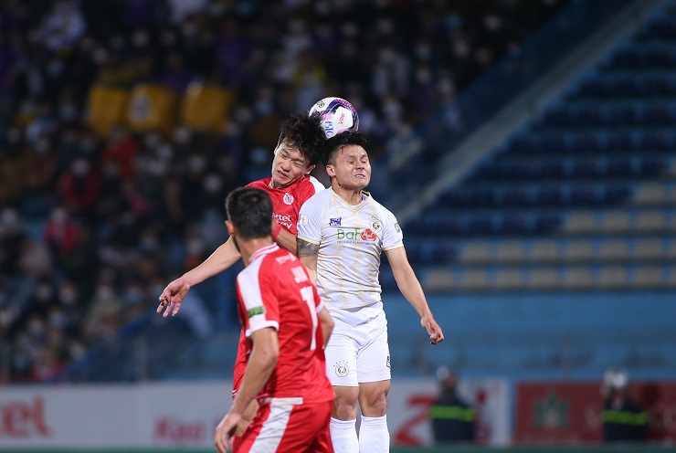 Quang Hải chơi như thế nào trận Hà Nội FC đấu Viettel, chia tay V-League? - 4