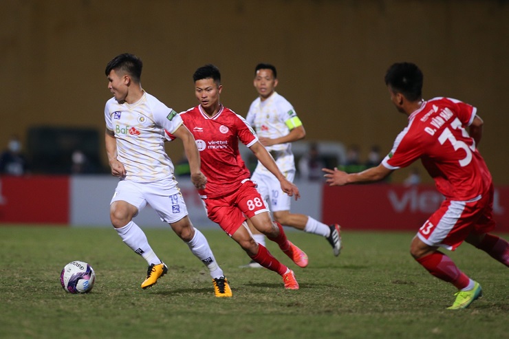 Quang Hải chơi như thế nào trận Hà Nội FC đấu Viettel, chia tay V-League? - 6