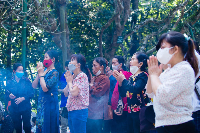 Đã có hàng ngàn người về Đền Hùng dâng hương trong những ngày qua