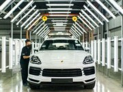 Tin tức ô tô - Porsche Cayenne đầu tiên xuất xưởng tại nhà máy tại Malaysia