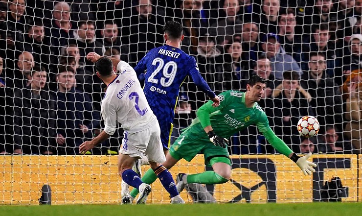 &#34;Siêu nhân&#34; Benzema kéo sập Stamford Bridge, Chelsea dễ thành cựu vương cúp C1 - 6