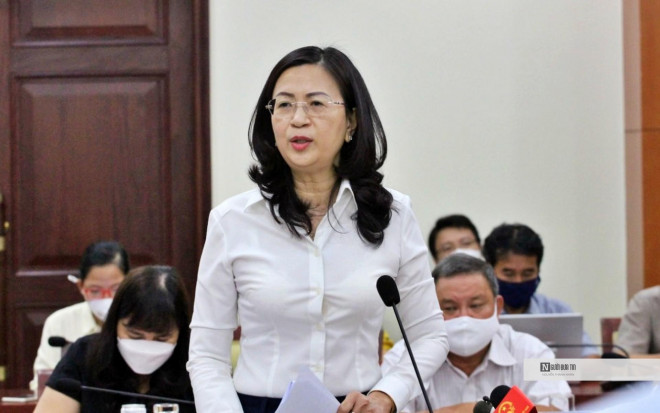 Phó Cục Trưởng Cục Thuế Tp.HCM Nguyễn Thị Bích Hạnh tại họp báo tình hìnb h kinh tế xã hội Tp.HCM chiều 7/4.