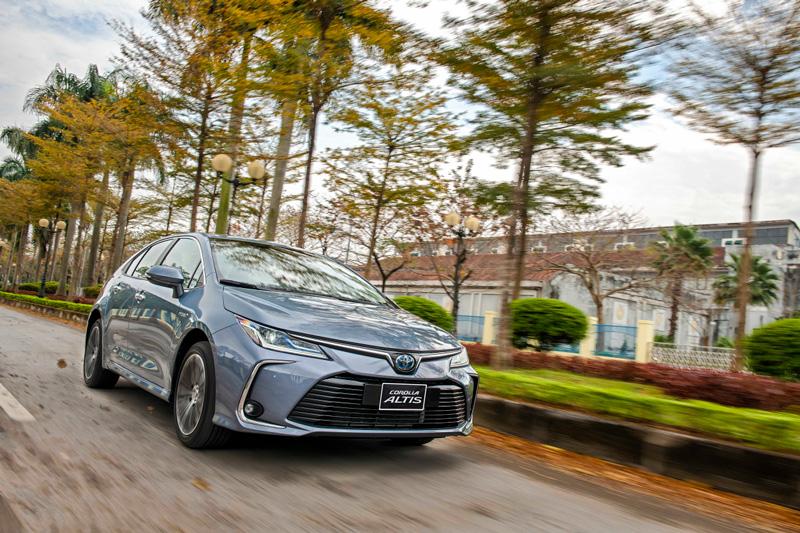 Corolla Altis 2022 được đánh giá có khả năng tiết kiệm nhiên liệu vượt trội hơn