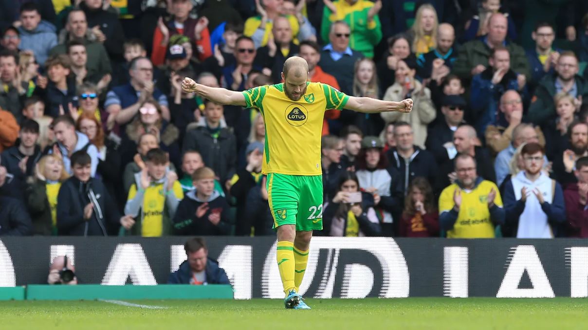 Pukki ghi bàn dường như sẽ chấm dứt hy vọng giành điểm của Burnley trên sân của Norwich