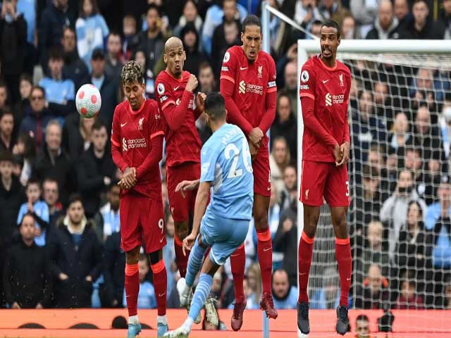 Man City so tài Liverpool đỉnh cao, bảng xếp hạng Ngoại hạng Anh biến động ra sao?