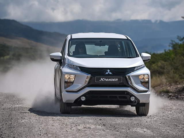 Giá xe Mitsubishi Xpander tháng 4/2022, hỗ trợ 100% LPTB và quà tặng