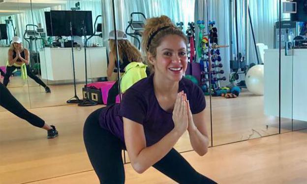 Shakira's Diet Plan and Workout - 3