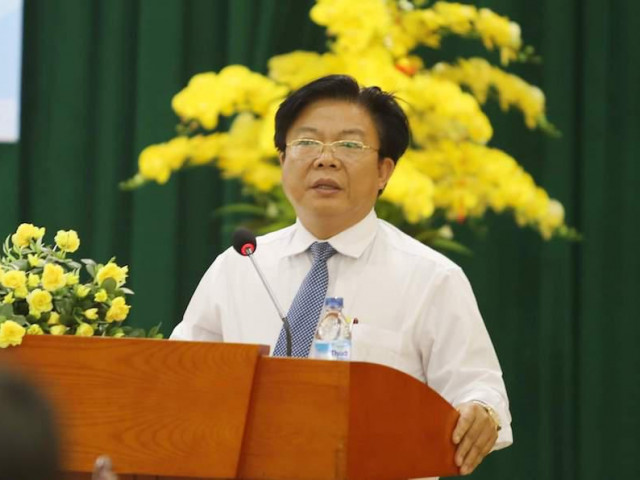 Giám đốc Sở GD&ĐT Quảng Nam được cho nghỉ hưu trước tuổi