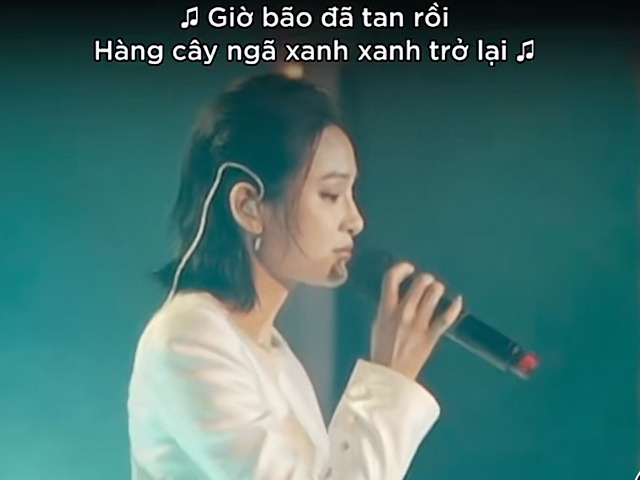 Chia sẻ ”chóng mặt” clip nghi vấn Hiền Hồ trở lại sân khấu lớn sau ồn ào đời tư