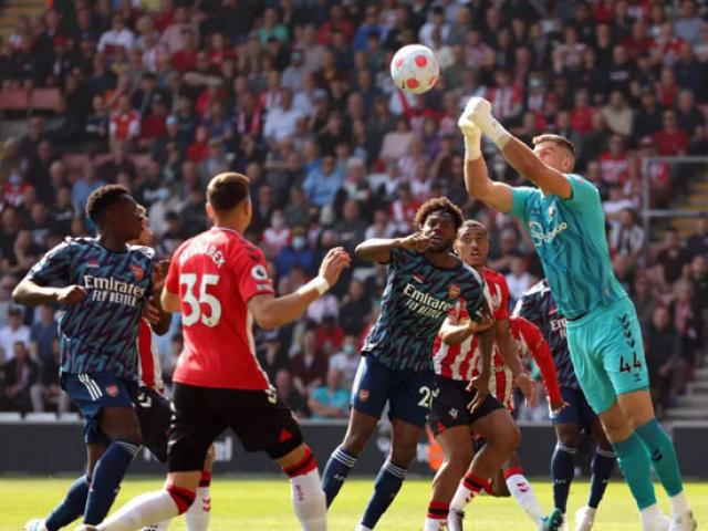 Video bóng đá Southampton - Arsenal: Khoảnh khắc ngỡ ngàng, hụt chân tai hại (Vòng 33 Ngoại hạng Anh))