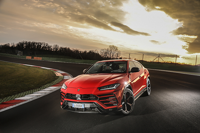 Lamborghini announced the selling price of Urus cars from more than 13 billion VND in Vietnam - 1